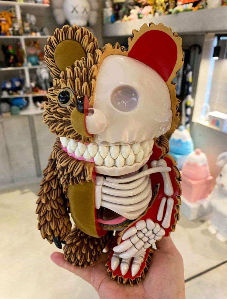 Jason Freeny x INSTINCTOY Anatomical Muckey 1st color Hazel brown 