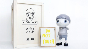 do-not-touch-javier-calleja-featured