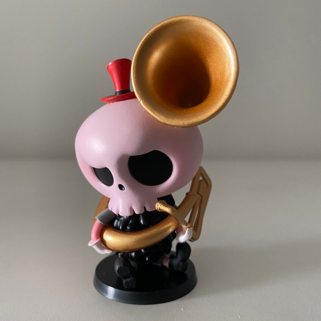 forest-concert-labubu-popmart-tuba