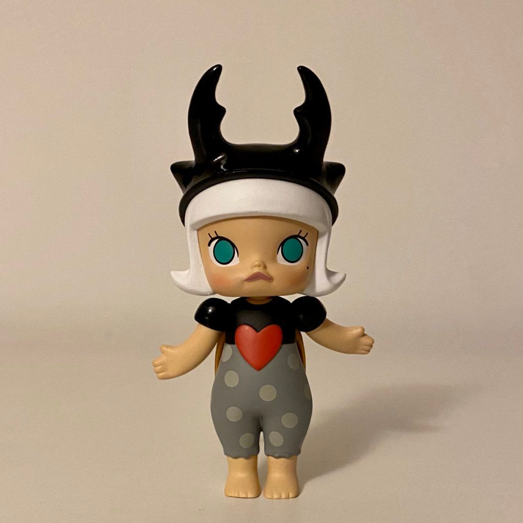 molly-bugs-s1-popmart-kennyswork-griant-stage-beetle