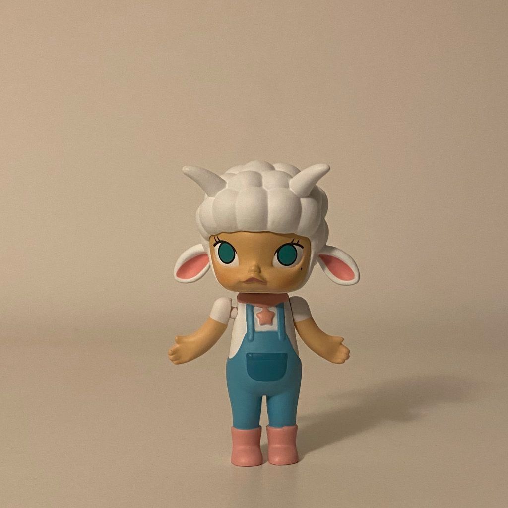 molly-zodiac-popmart-kennyswork-capricorn