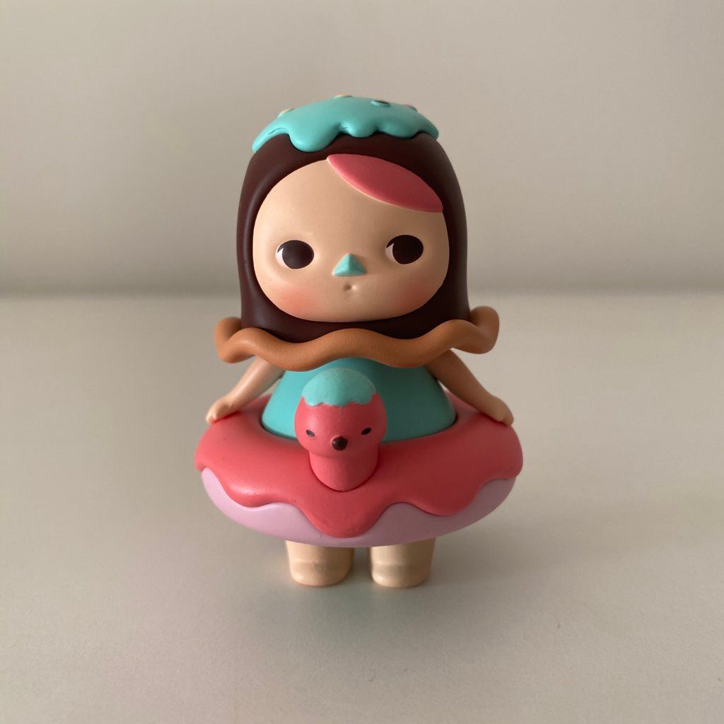 pucky-pool-babies-popmart-donut-baby