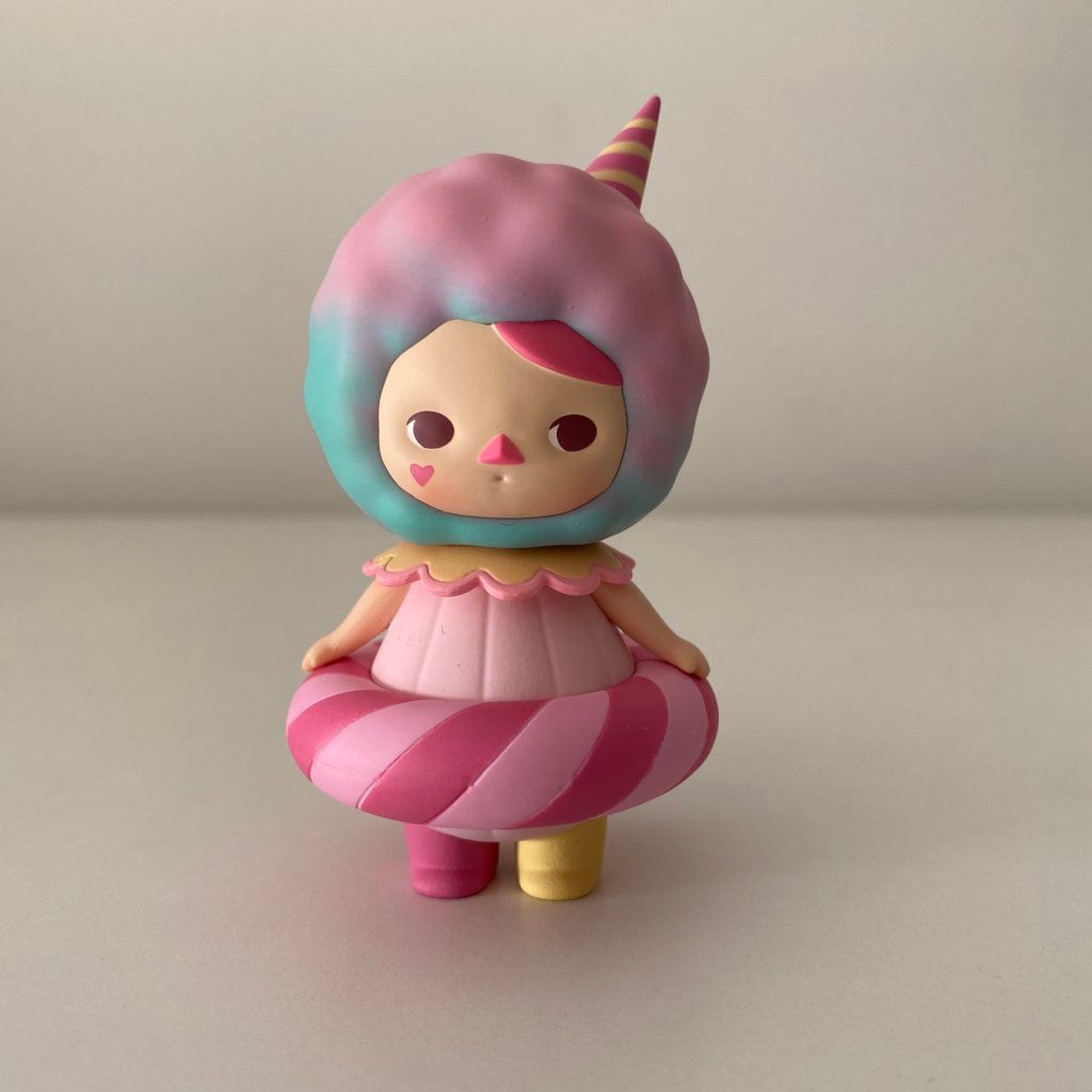 pucky-pool-babies-popmart-pink-candy-baby