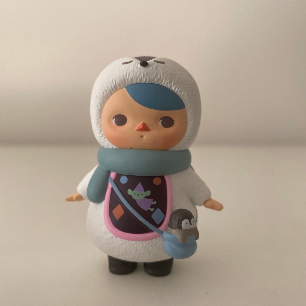 pucky-winter-babies-popmart-penguin-baby