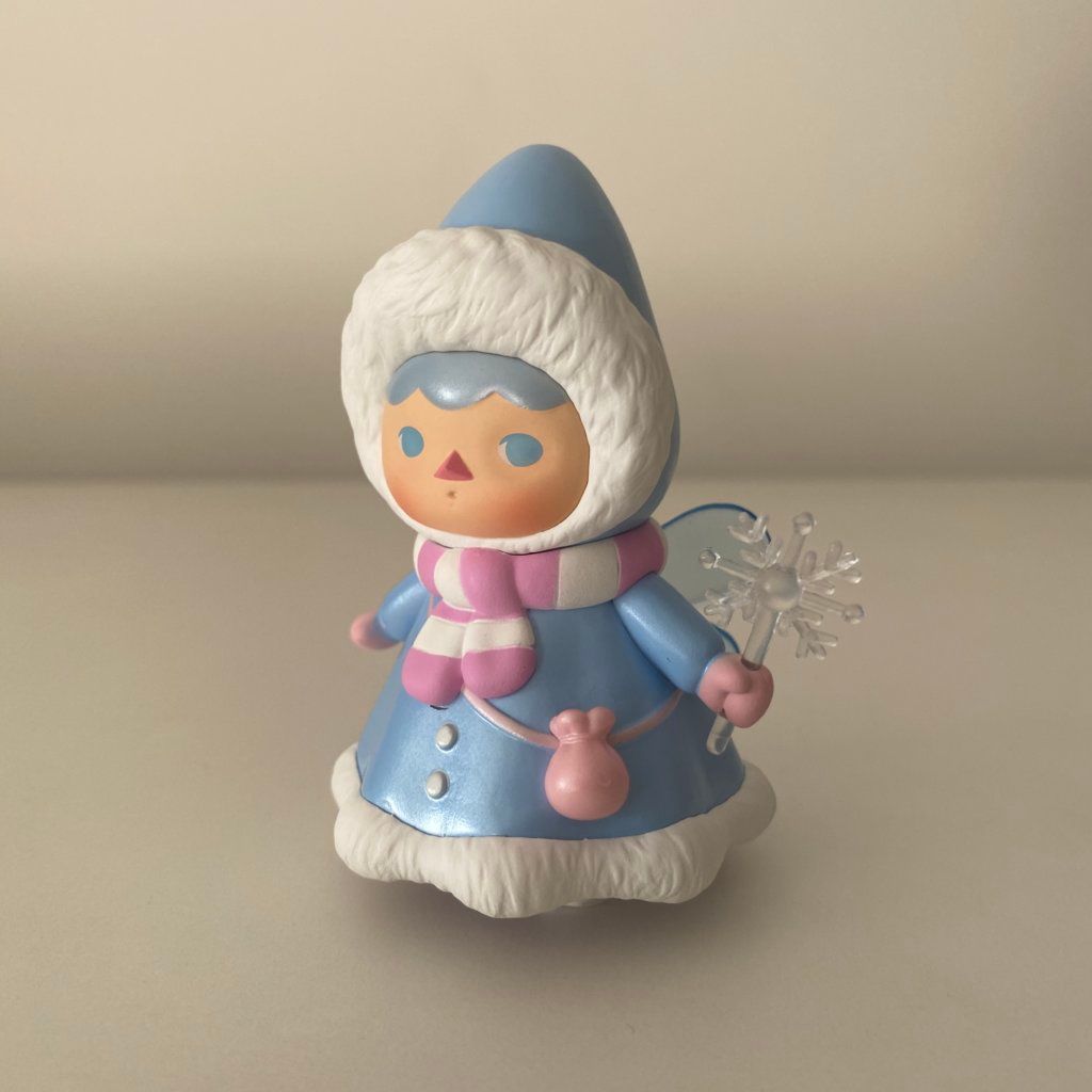 pucky-winter-babies-popmart-snow-baby