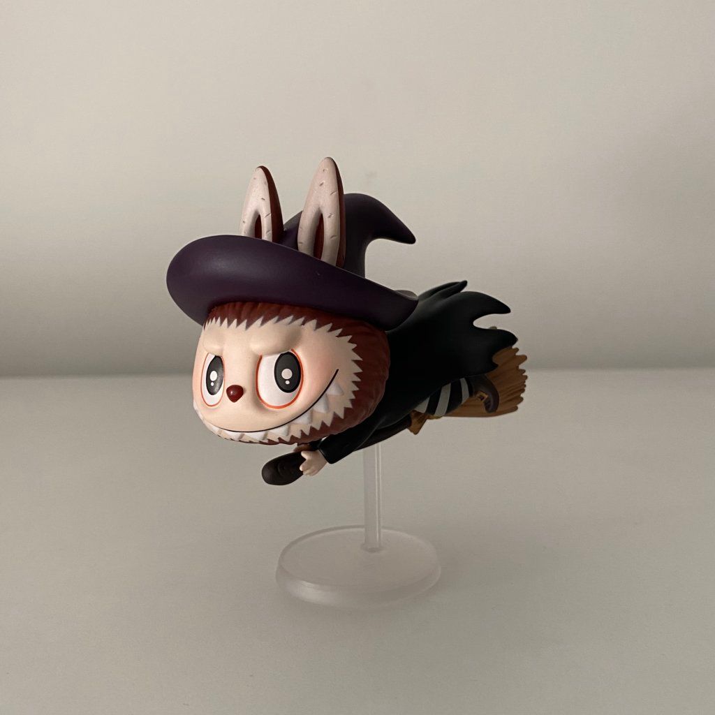 the-monsters-carnival-popmart-kasinglung-witch