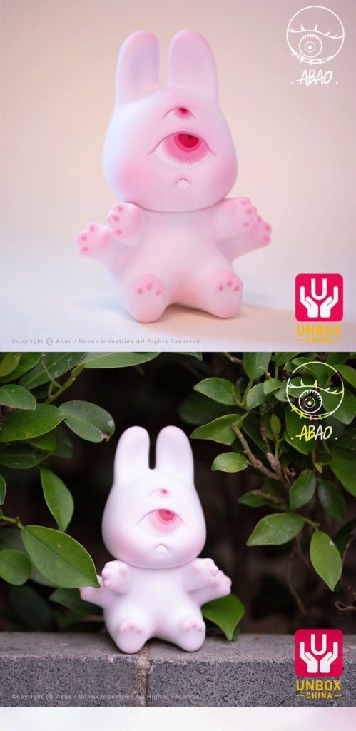RAABBIT 兔兔子 Vinyl Edition by ABAO x Unbox Industries - The Toy 