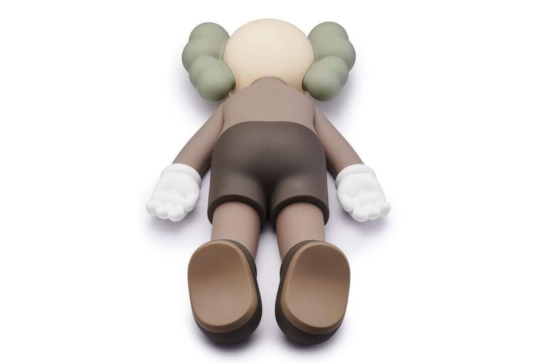 KAWS Companion 2020 - The Toy Chronicle