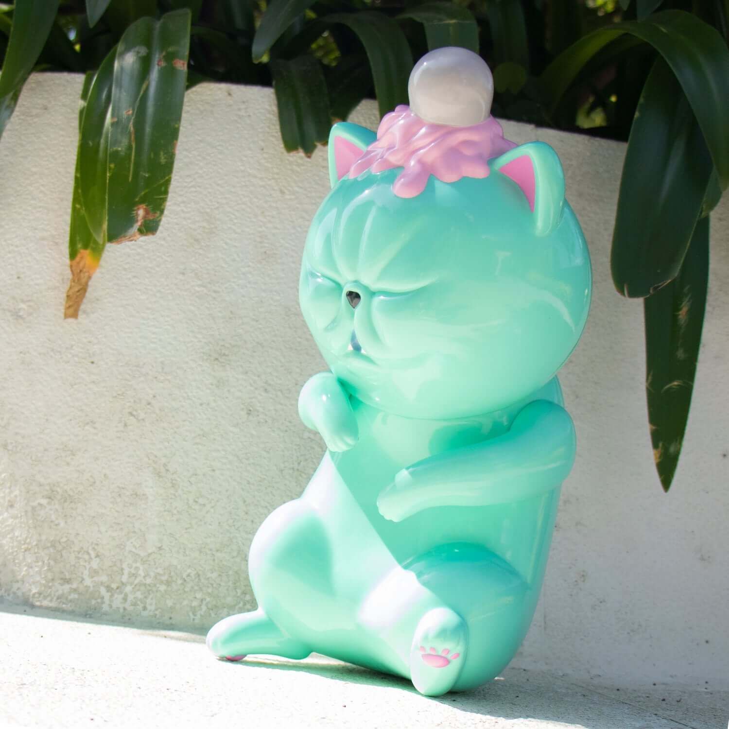Refreshment Toy GIANT EXOTIC CAKE CAT bank by Aya cupcake x