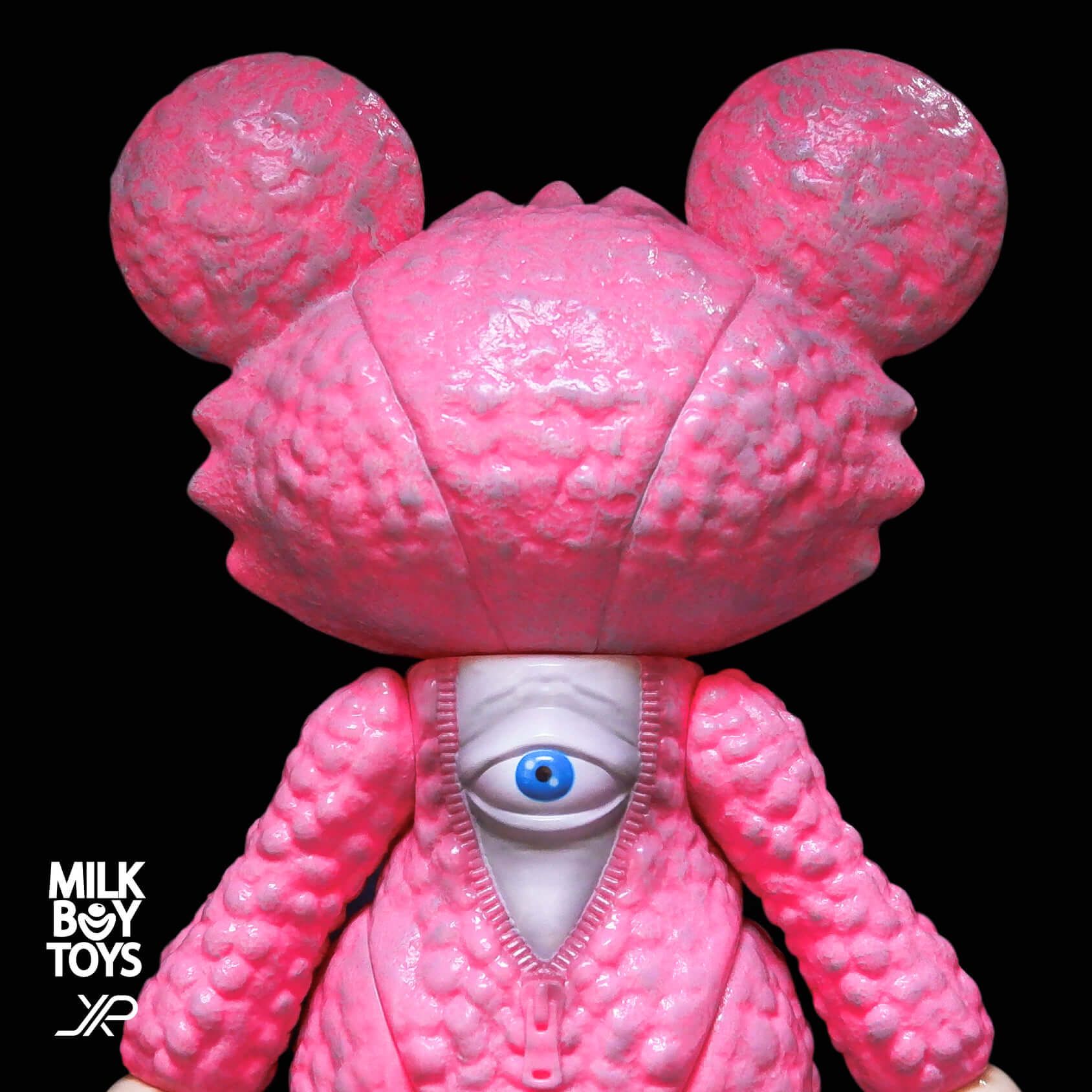 JPX x MILKBOYTOY - PINK IT BEAR with LOLLIPOP HAMMER - The Toy Chronicle