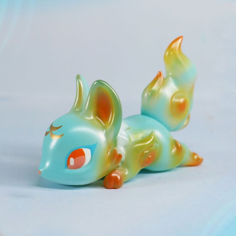 Little Sleeping Fox and Phantom Fox Summer Goldfish by