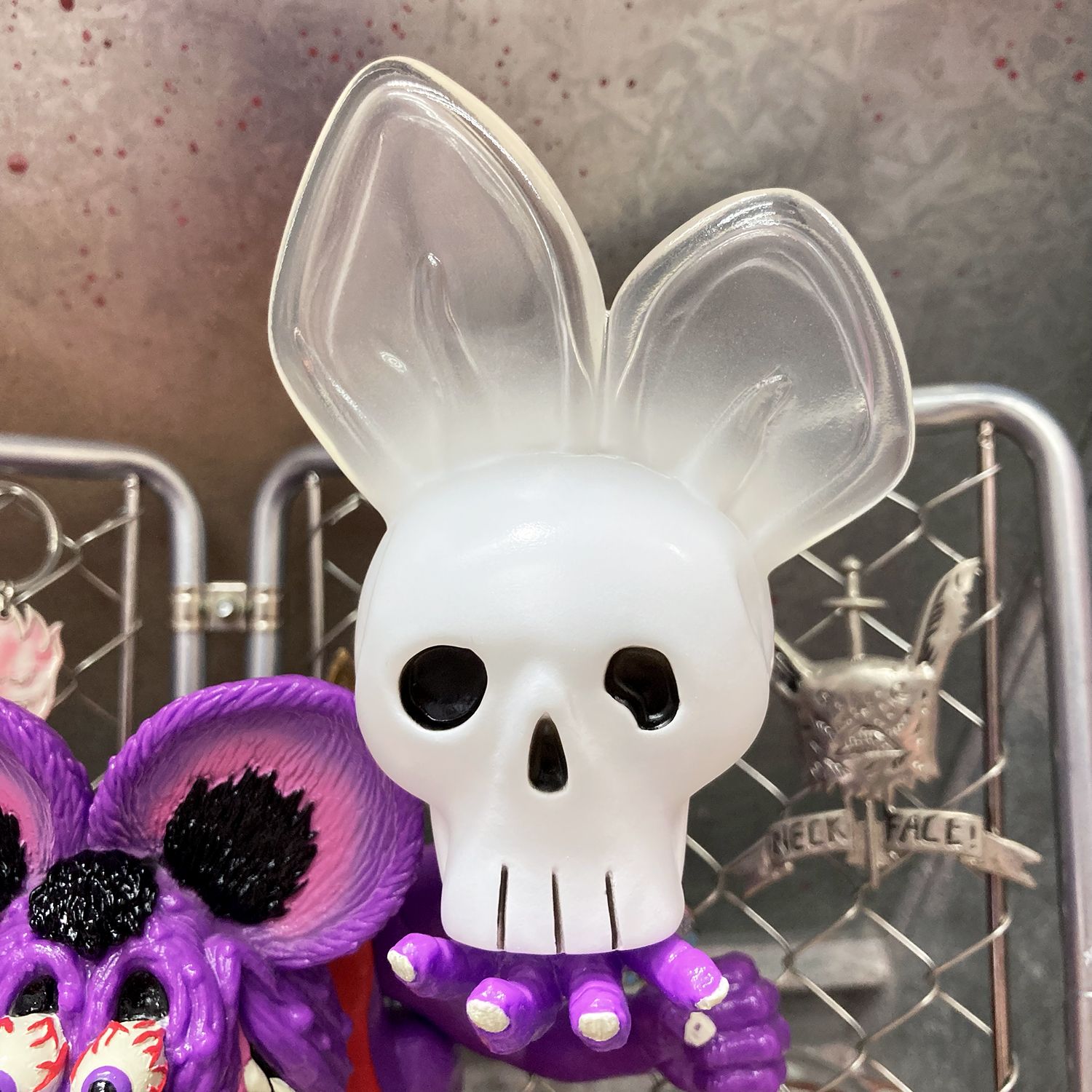 BlackBook Toy x Ed Roth's Rat Fink Companion Skull Fly - The