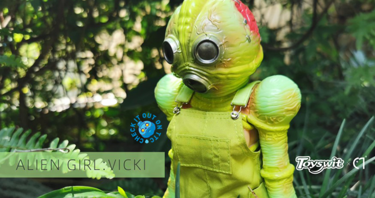 alien-girl-vicki-toyswit-featured