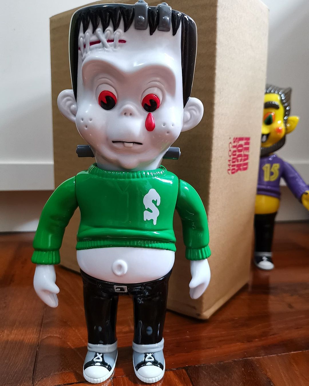 Headlock Studio at Ko-Re Ko-Re Dcon UK - The Toy Chronicle