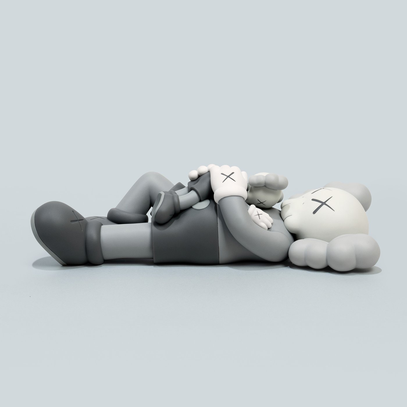 MEDICOM TOY - 【新品】KAWS HOLIDAY SINGAPORE 3体セット MEDICOM TOY - KAWS HOLIDAY SINGAPORE 3体セット ▷ Kaws