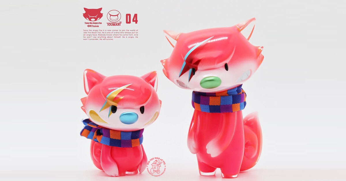 TONA the angry fox　MiniTONA TOUMARI TONA the Angry Fox & Lil' TONA by OKluna x TOUMA - The Toy Chronicle
