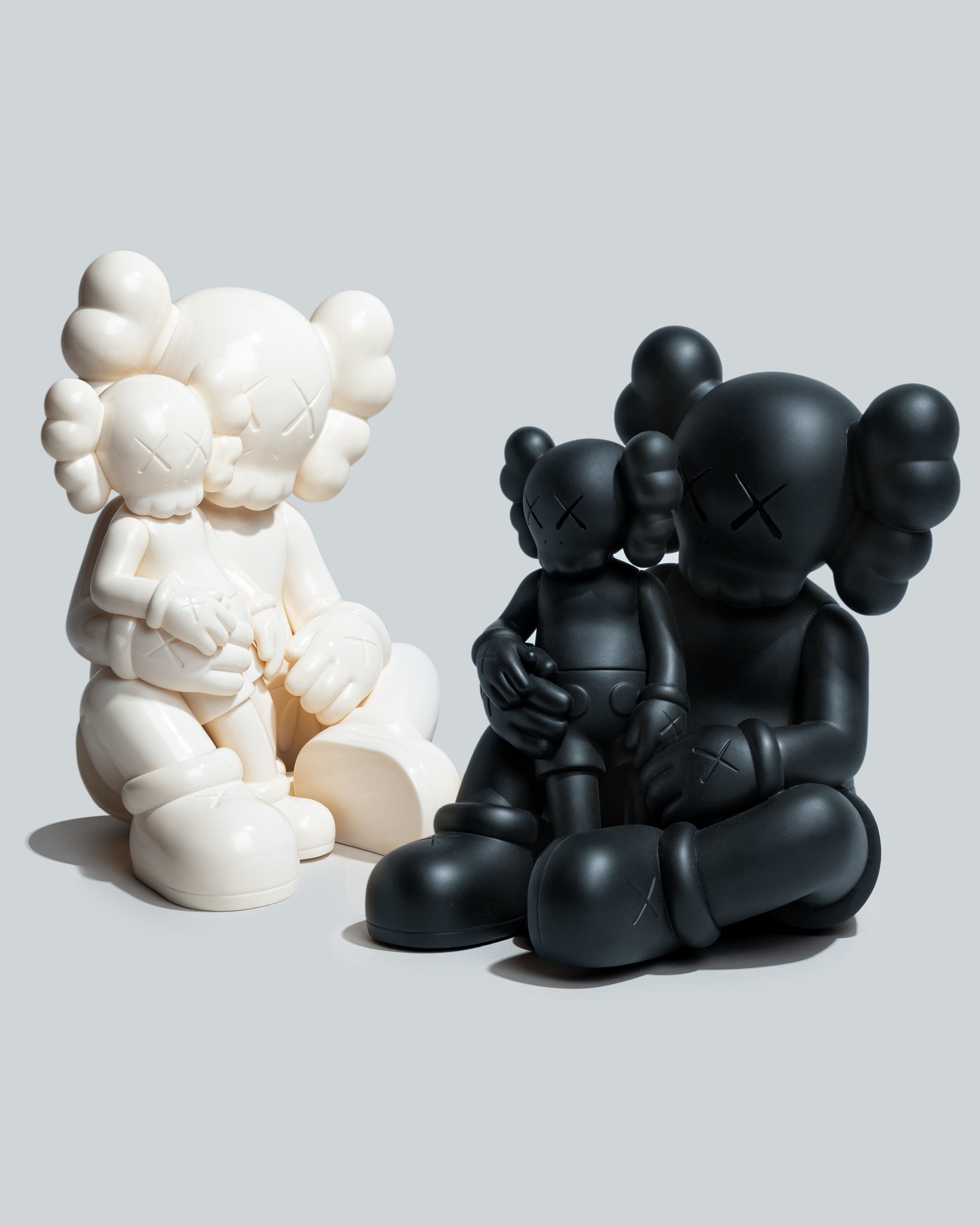 その他 KAWS HOLIDAY CHANGBAI MOUNTAIN FIGURE Holiday Changbai Mountain white by Kaws - Dope! Gallery