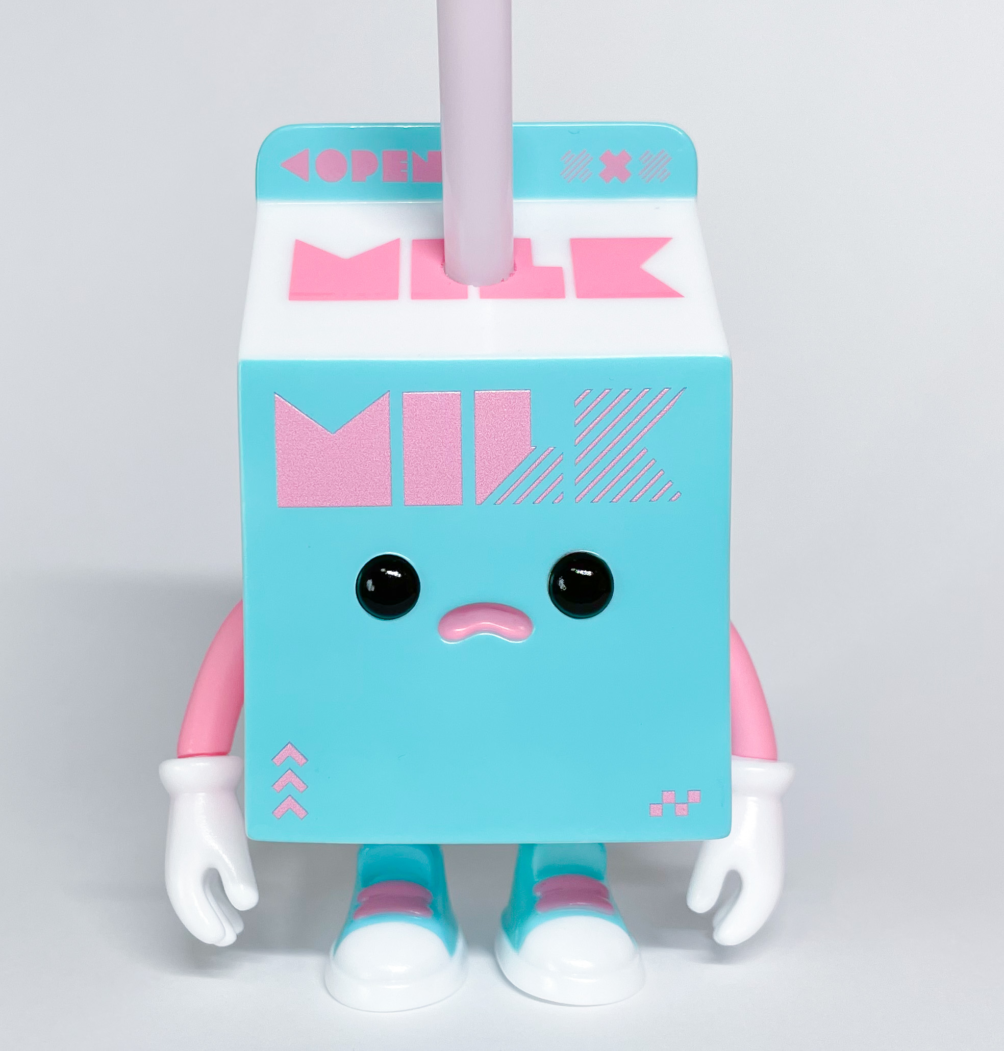 muuktoy electric toys ミルクパック LIMITED sofvi.tokyo初登場の新ブランド・MUUKTOYの「ミルクパック」に