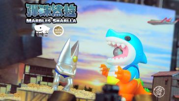 MOMOCO STUDIO】モモコ MECHA SHARK 序 初号機カラー - メルカリ
