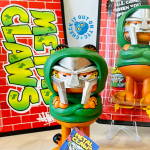metal-claws-thumbs-delicious-peter-featured