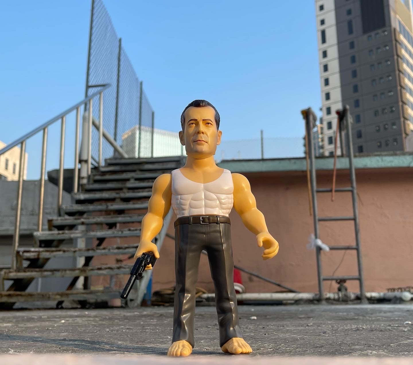 Kaiju One Presents DIG HARD - The Toy Chronicle