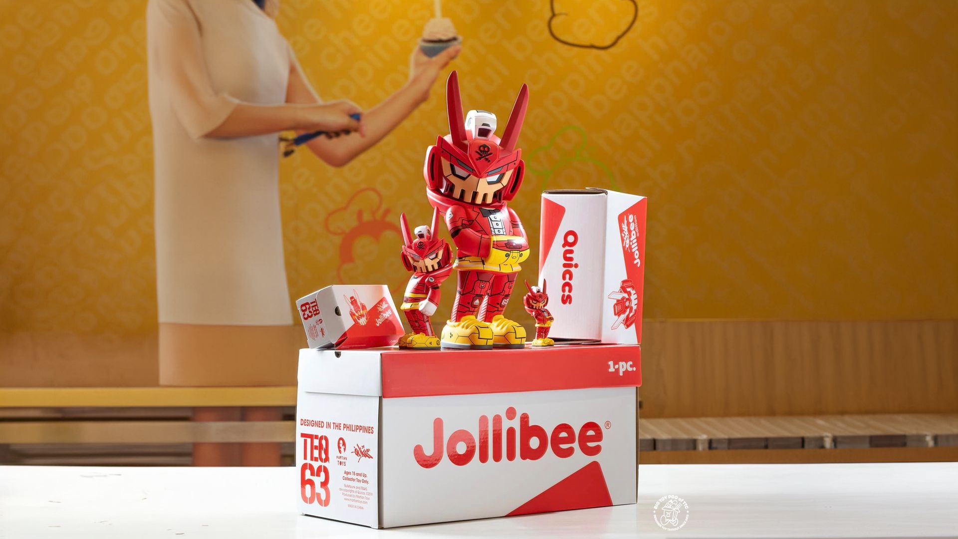 Jollibee Set Of 4pcs Champ, Hetty Vintage Toy Fig
