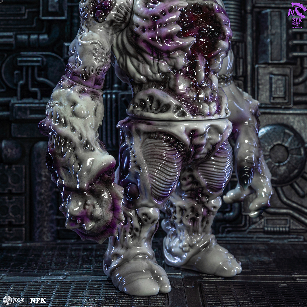 NPK Grey Heart by KCB Toy - The Toy Chronicle NPK Grey Heart by KCB Toy - The Toy Chronicle