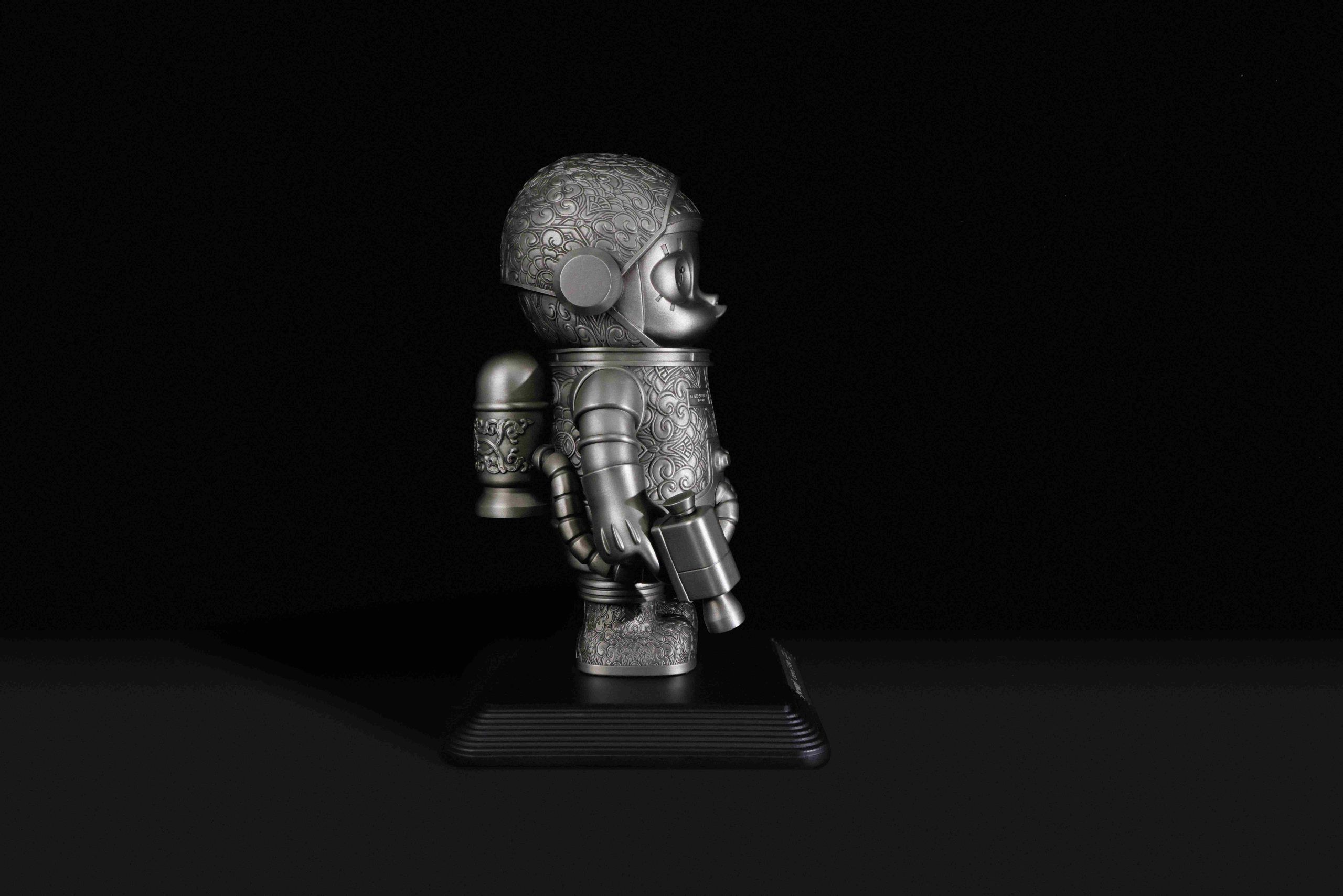 POP MART MEGA SPACE MOLLY 400% Royal Selangor Edition - The